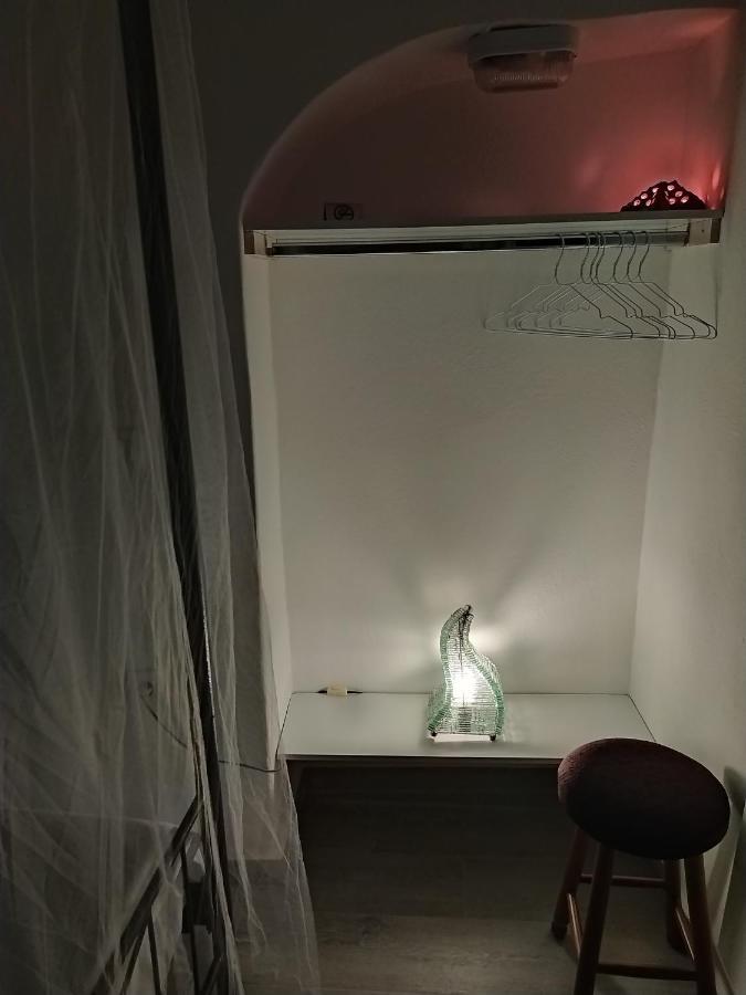 Mentoras' Complex Appartement Emporio  Buitenkant foto